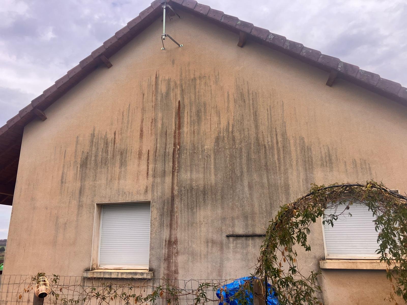 Nettoyage de façade à basse pression - Photo 8